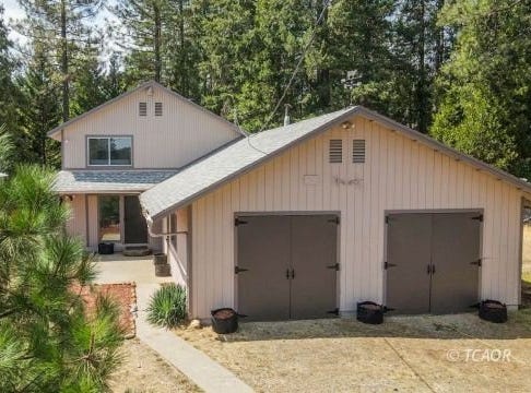 230 Mary Ave, Trinity Center, CA 96091