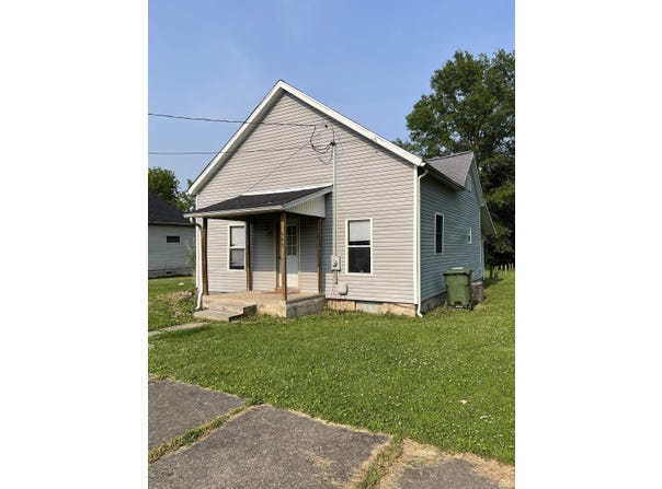 443 S State Street, Sullivan, IN 47882