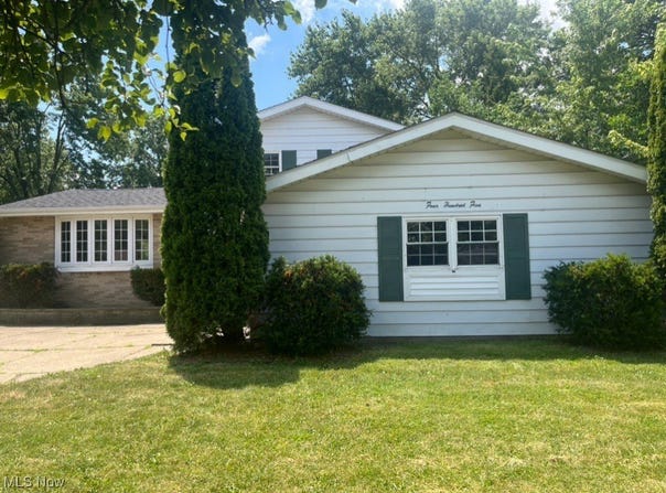 405 Baldwin Drive, Berea, OH 44017