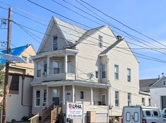 158 Haledon Ave, Prospect Park Boro, NJ 07508-2051