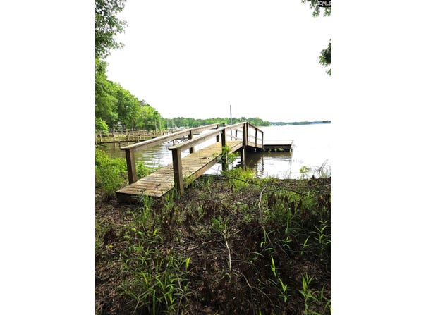 1595 wateree estates Road, Winnsboro, SC 29180