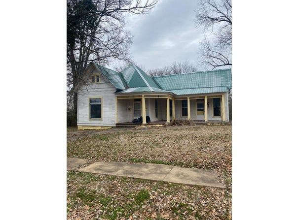 12112 MAIN, Mason, TN 38049