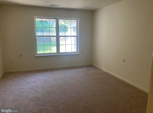 7404 BERRYLEAF DRIVE, LAUREL, MD 20707