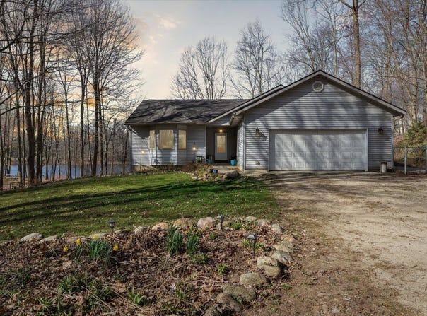 13344 Gilkey Lake Road, Delton, MI 49046