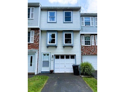 937 Lynwood Ct, Cranberry Twp, PA 16066