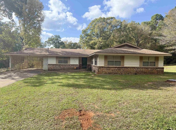 226 Caroline St, Rusk, TX 75785