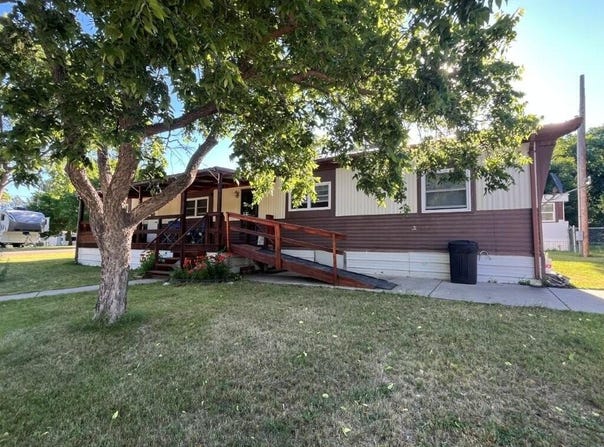 1732 Elm Avenue, Mobridge, SD 57601