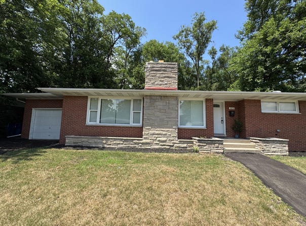 6910 Ash Avenue, Gary, IN 46403
