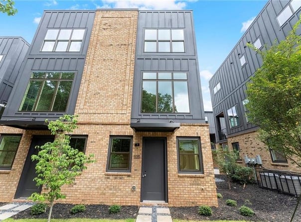 1125 Knight Walk, Atlanta, GA 30318