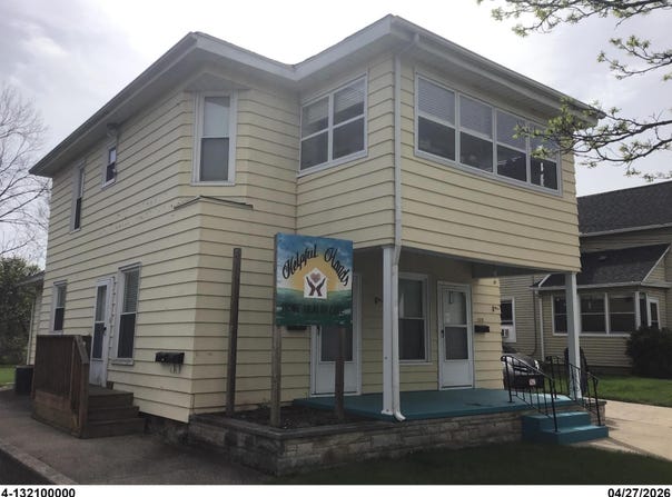 1215 1st, Jackson, MI 49203
