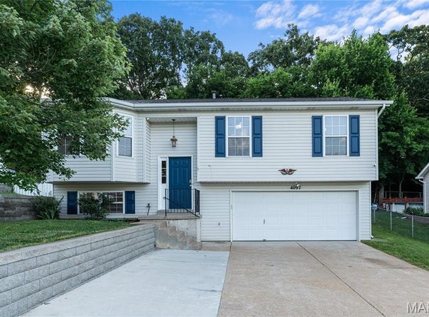 4097 Whitehall Drive, Arnold, MO 63010