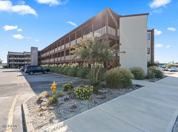 77 E Water Street, Toms River, NJ 08753