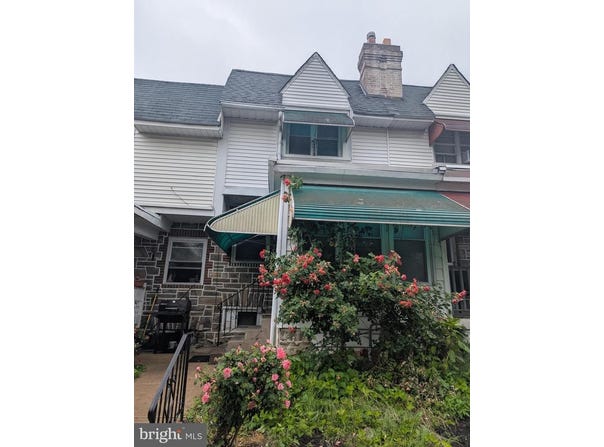 445 MILLBANK RD, UPPER DARBY, PA 19082