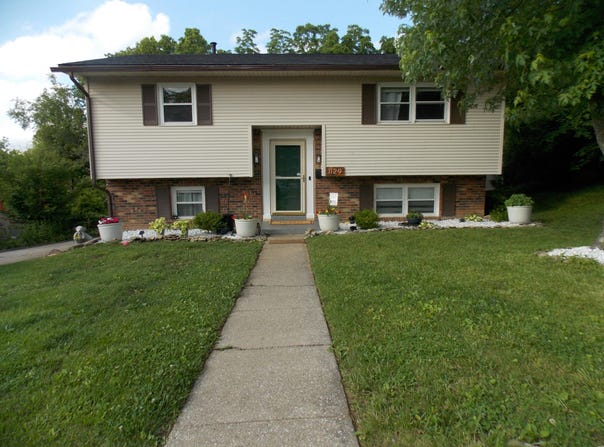 1129 Armstrong Mill Road, Lexington, KY 40517