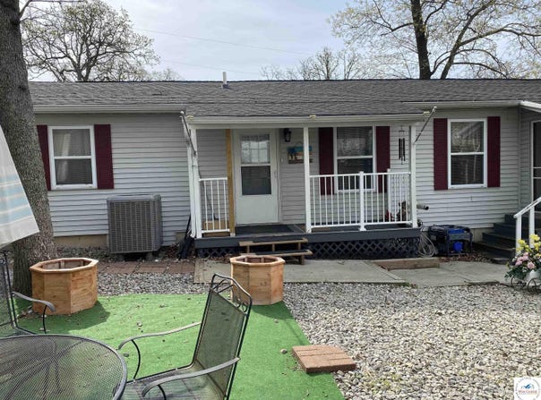 28735 White Oak, Warsaw, MO 65355