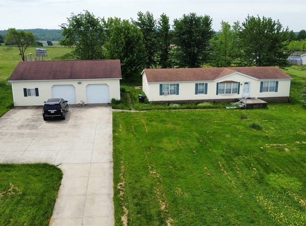 25117 Bowman Road, Homeworth, OH 44634