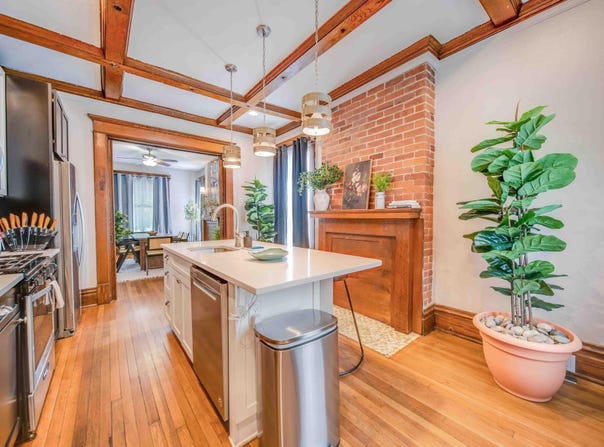 2083 N 4th Street, Columbus, OH 43201