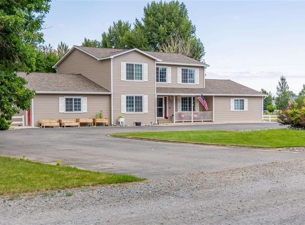 11 Benchview Lane, Lovell, WY 82431