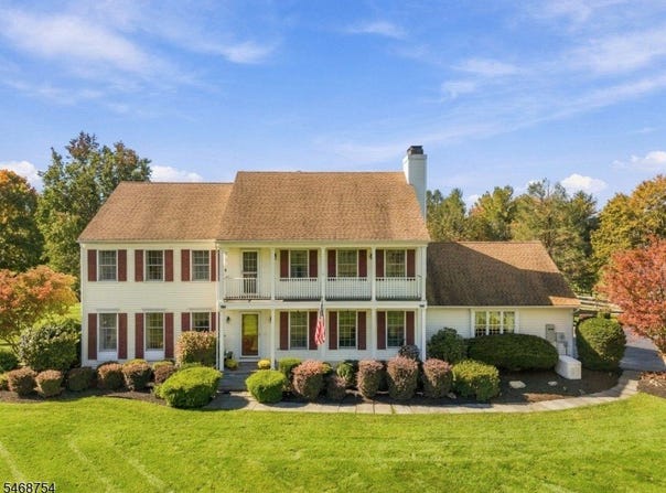 1 Bridle Ln, Washington Twp., NJ 07882
