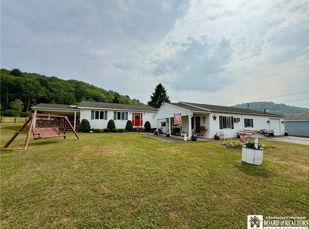 9687 Deer Creek Road, Genesee, NY 14770