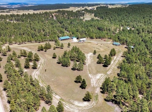 11863 W Argyle Road, Custer, SD 57730