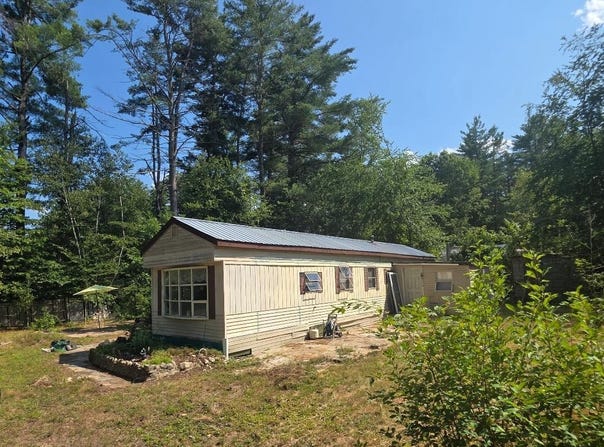 8 Apache Lane, Lebanon, ME 04027