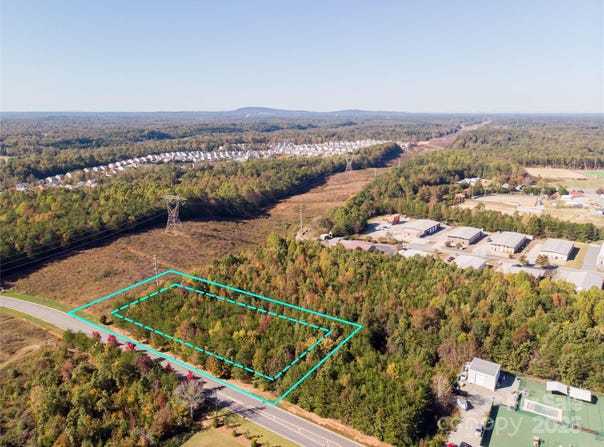 000 Natalie Commons Drive, Denver, NC 28037