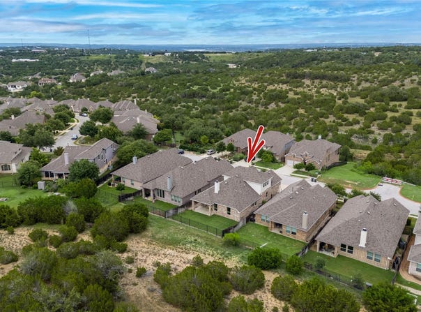 5612 Wild Foxglove RD, Spicewood, TX 78669
