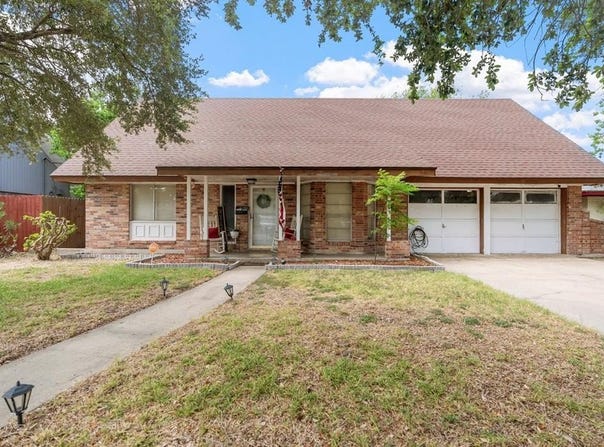 106 Blanco, Portland, TX 78374