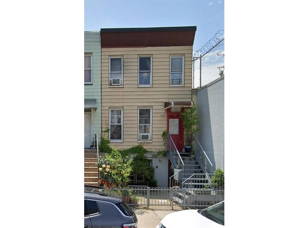 320 42nd Street, Brooklyn, NY 11232