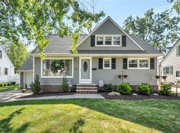 323 E 286th Street, Willowick, OH 44095