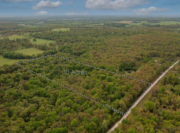 S 52nd Road, Dunnegan, MO 65640