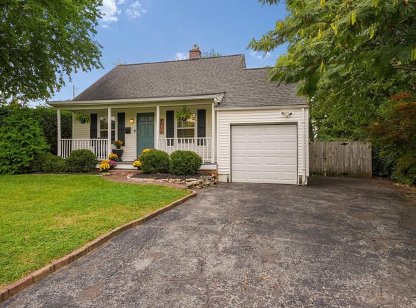 1006 Chambers Circle, Columbus, OH 43212