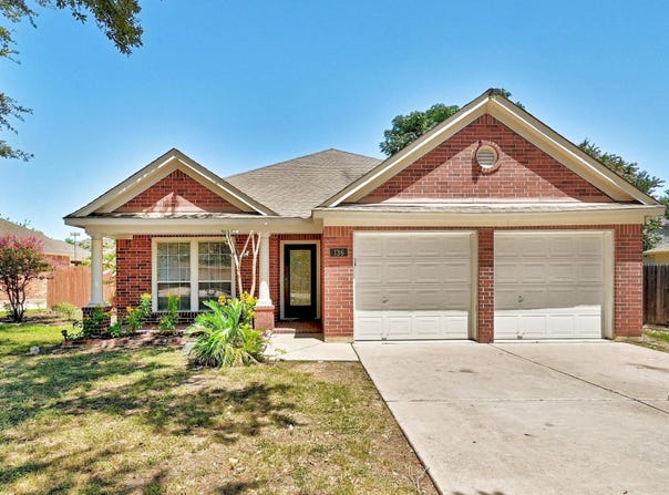 136 Winter ST, Kyle, TX 78640