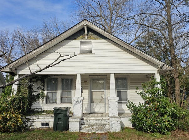 411 Fairview Avenue SW, Wilson, NC 27893