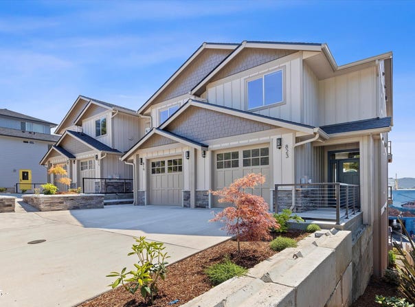 819 SW 13th Street Unit #2, Newport, OR 97365