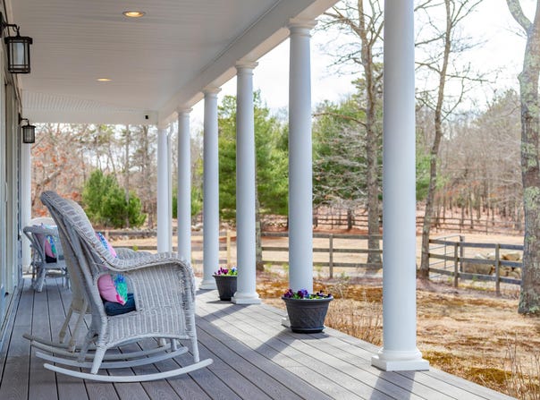 21 Cloverfield Way, Hatchville, MA 02536
