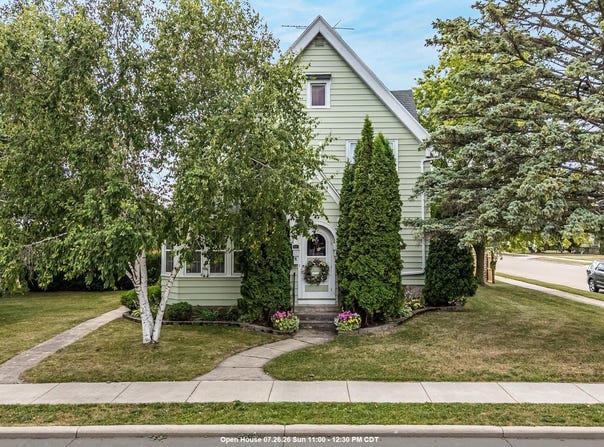 115 N 3RD Street, REEDSVILLE, WI 54230