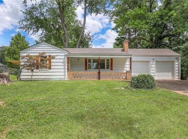 6605 Willow Avenue, Raytown, MO 64133
