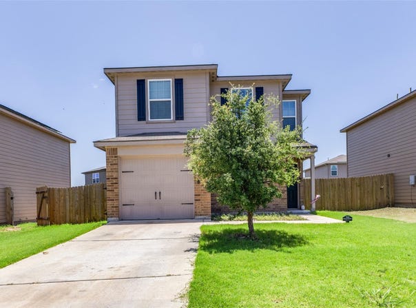 773 Yearwood LN, Jarrell, TX 76537
