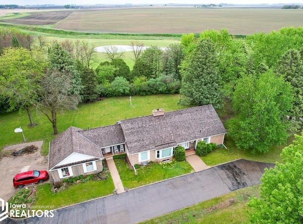 309 E Garfield St, Laurens, IA 50554