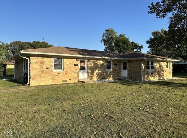 1215 Raymond Street, Plainfield, IN 46168