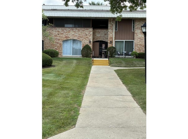 11936 W Mill Rd, Milwaukee, WI 53225