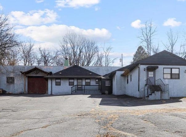 3626 WINDING WAY, NEWTOWN SQUARE, PA 19073