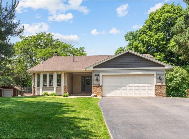 8917 Norwood Lane N, Maple Grove, MN 55369