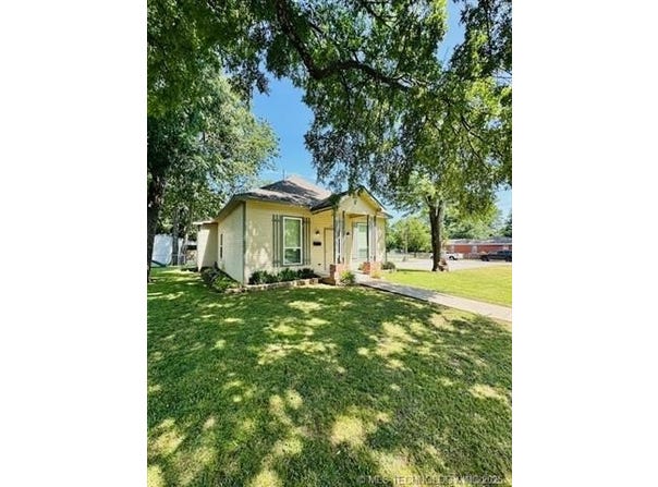 617 S State Avenue, Tahlequah, OK 74464