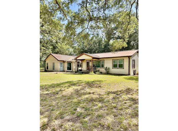 15525 Hwy 20, Florence, AL 35633
