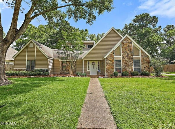146 Westlake Drive, Brandon, MS 39047