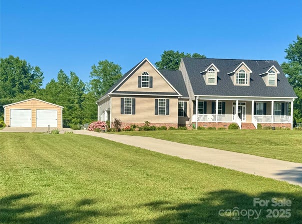 945 Songbird Street, Lancaster, SC 29720