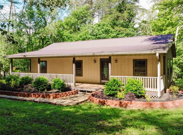482 Rock Ridge Road, Valley Head, AL 35989